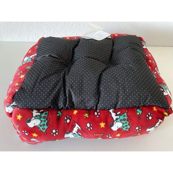Peanuts Snoopy Small Dog Cat Pet Cozy Cuddler Bed Christmas Holiday Red Green - Picture 14 of 15